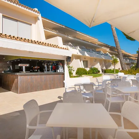 Iberostar Waves Pinos Park Hotel Font de sa Cala